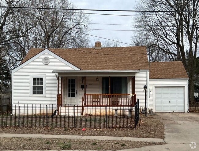 Building Photo - 1846 S Jefferson Ave Rental