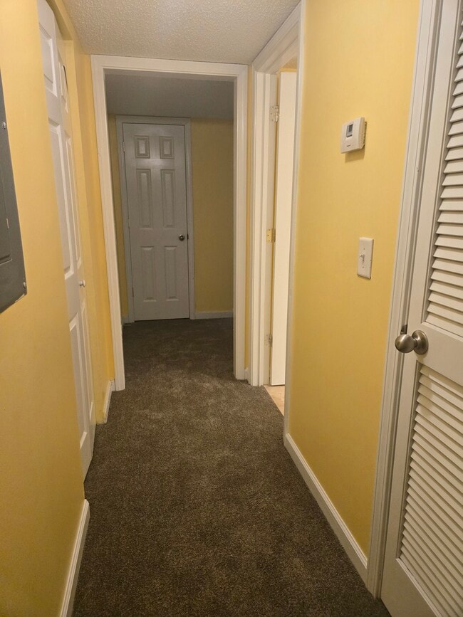 Photo - 80 Place Fontaine Unit 80