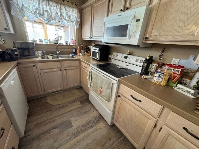 Photo - Furnished 4 Bed/2 Bath Seasonal Rental – Absarokee, MT | July–September