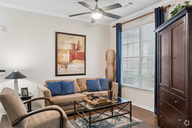 Grace - 1BR, 1BA - 734SF - Living Room