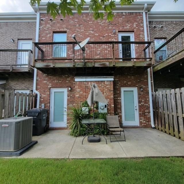 Photo - 119 Riverwatch Ct