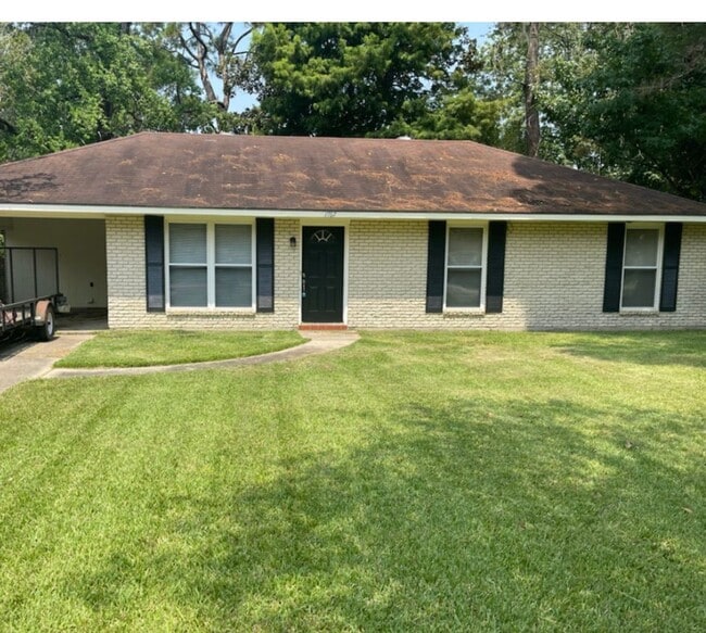 Building Photo - 1767 Peck Dr