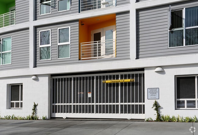 Photo - Oakland 34 Apartments