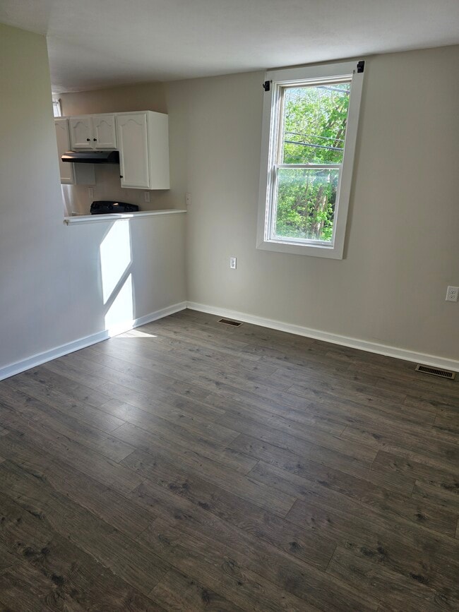 Livingroom - 5 Fountain St Unit 1ST floor