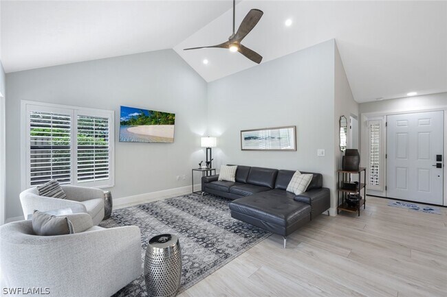 Photo - 714 Reef Point Cir