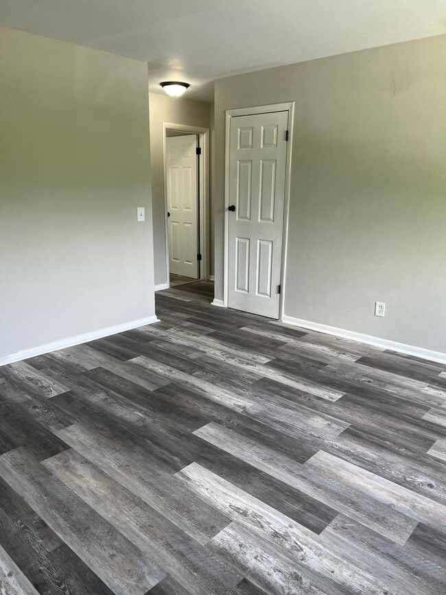 Photo - 1844 Hickorydale Dr Unit #1