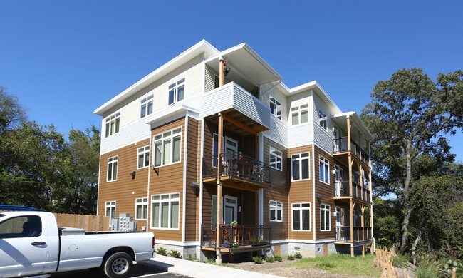 LOFTY APARTMENTS