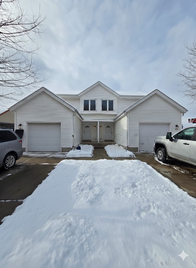 Photo - 2002 Madera St Unit 2002