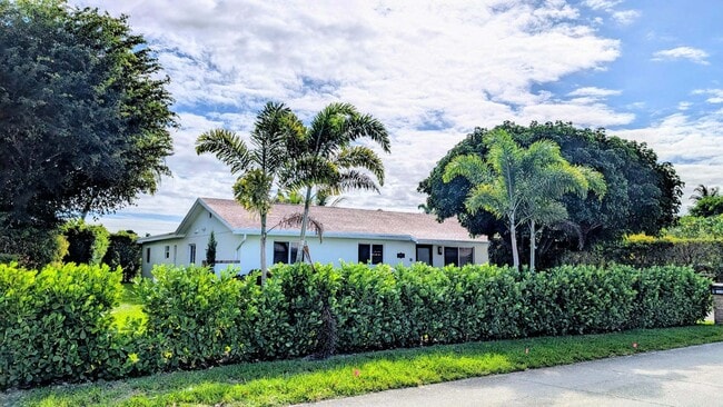 Photo - 8416 Pine Tree Ln