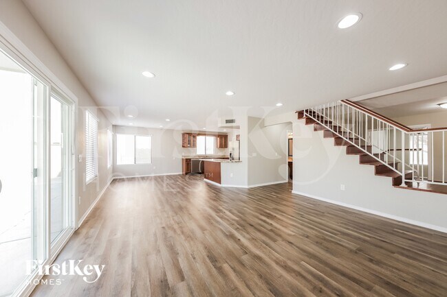 Photo - 7668 W Flynn Ln