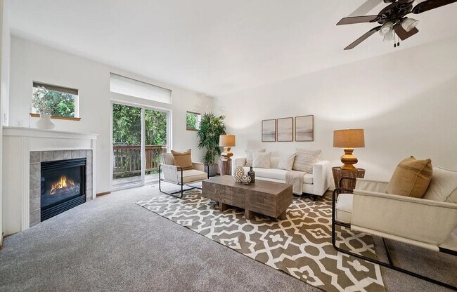 Photo - 775 SW Dillan Dr
