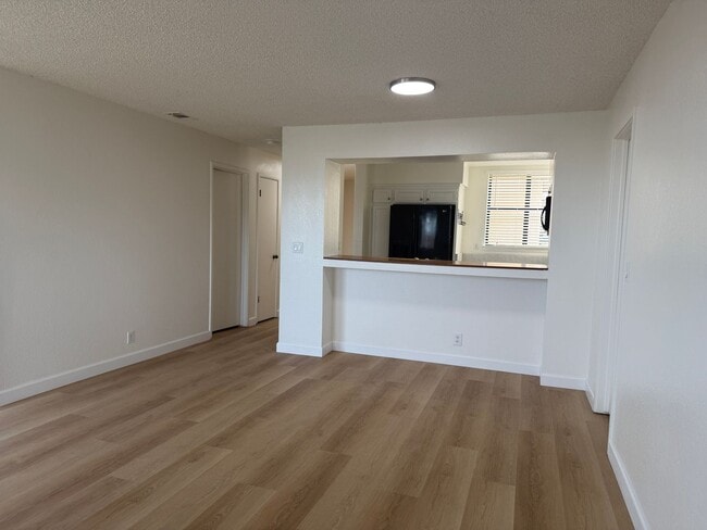 Photo - Mariners Landing Waterfront 1 Bed / 1 Bath Condo in Gated Community – Near Vallejo Ferry Building