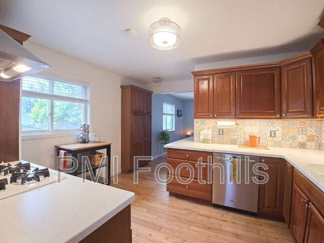 Photo - 410 Butte Pkwy