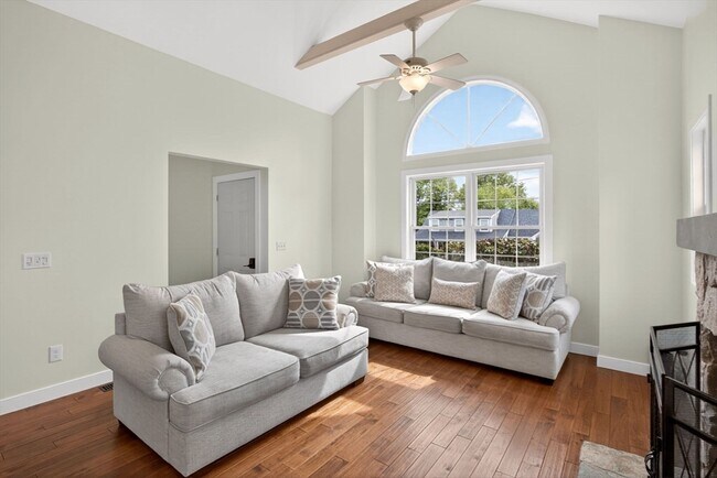 27 Bellavista Dr