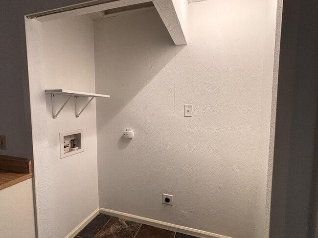 Photo - 1821 Donna St