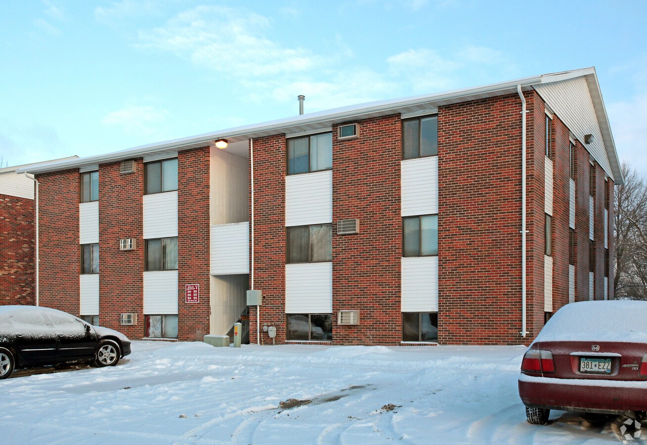 Fairview Apartments - Fairview Apartments