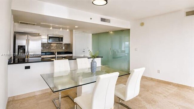 Photo - 50 Biscayne Blvd
