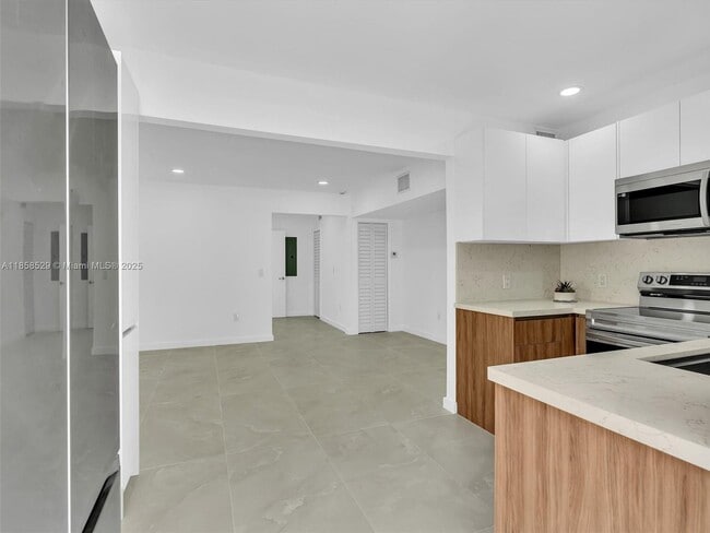 Photo - 107 Central Ave