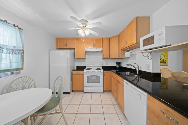 Photo - 230 NE 26th Ave Unit 2040