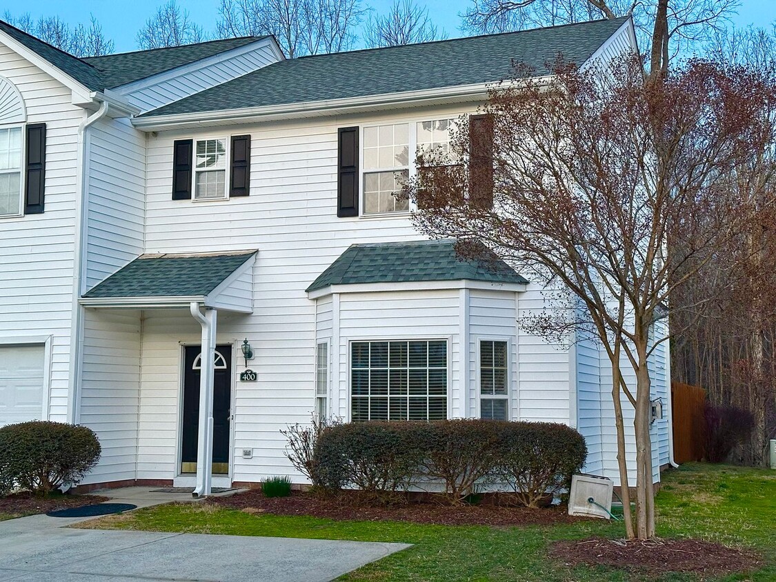 Charming Townhouse in Prime Morrisville Lo... - Charming Townhouse in Prime Morrisville Lo...