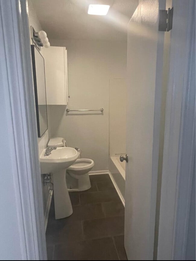 Photo - 152 Joseph St