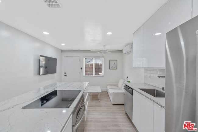 Photo - 1525 2nd St Unidad 5