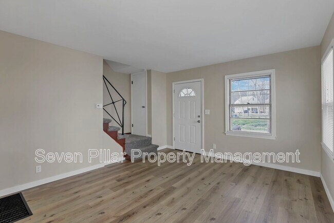 Photo - 406 Beechtree Rd