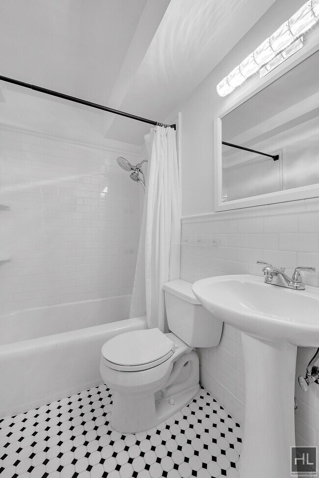 Photo - 315 EAST 70 STREET Unit 2C