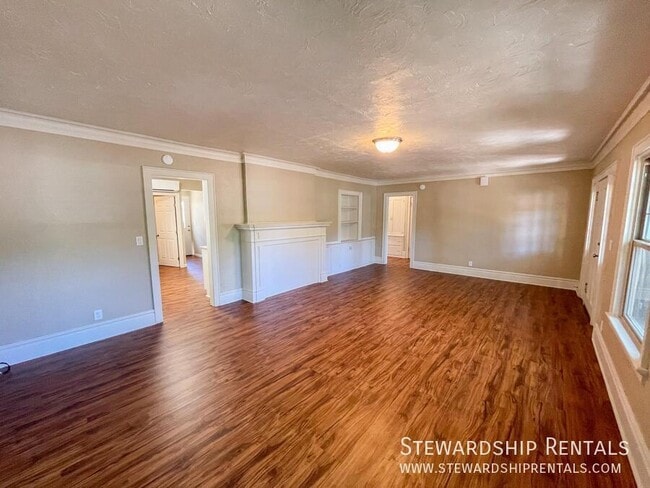 Photo - 2334 Augusta St