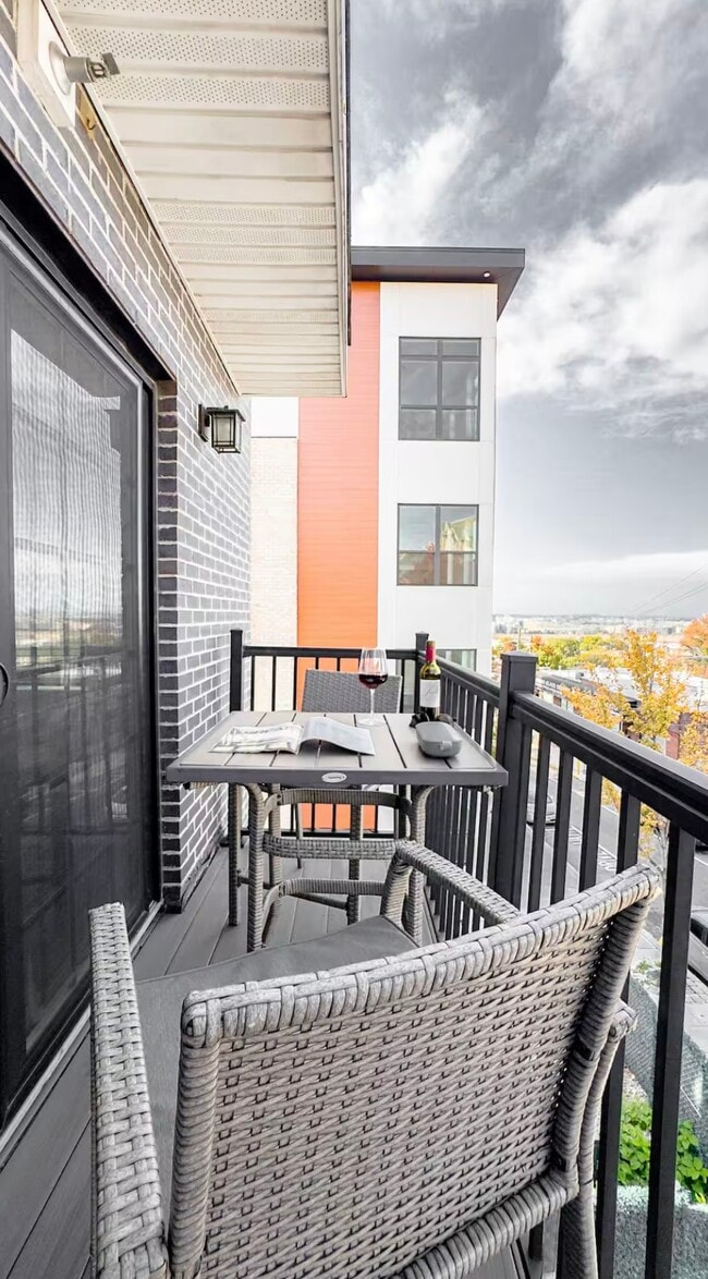 Photo - 647 38th St Unit C