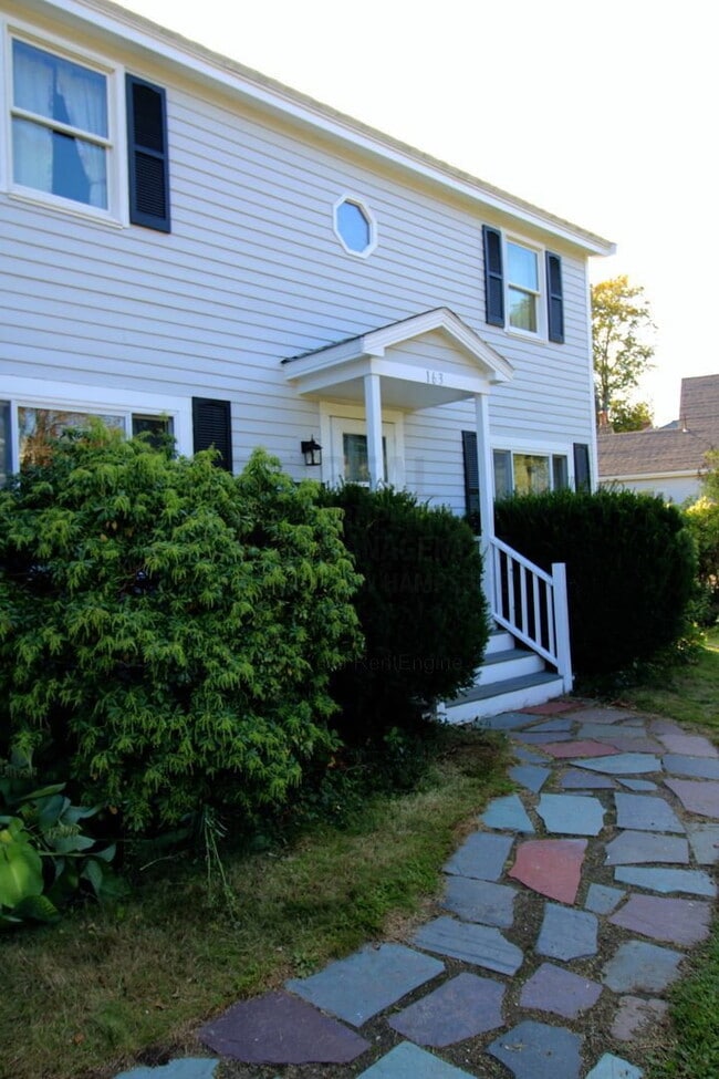 Photo - 163 Winnacunnet Rd