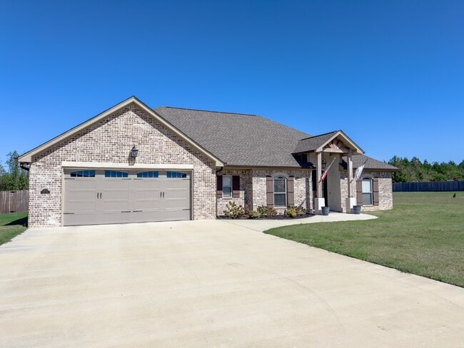 Building Photo - 569 Abbey Rd