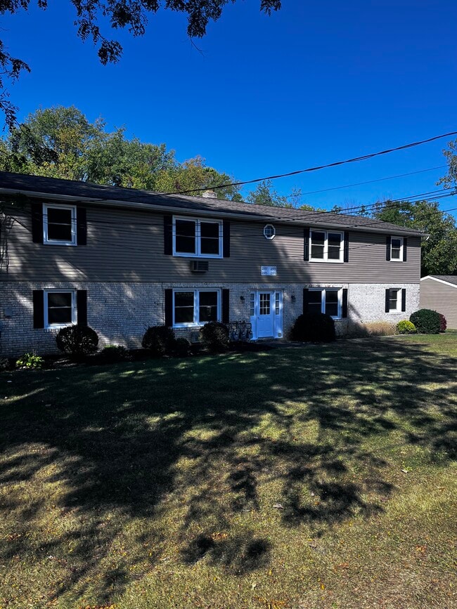 Building Photo - 11593 Cleveland Ave NW Unit 11593 Rental