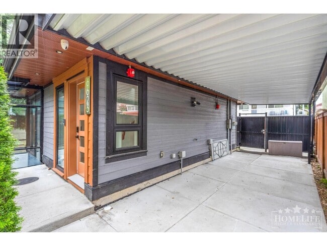 Building Photo - 6627 Inverness St