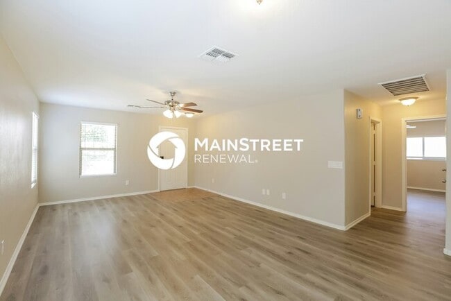 3 Bedroom Pet-Friendly Home in Phoenix, AZ with Main Street Renewal