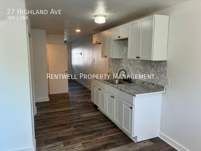 Photo - 27 Highland Ave