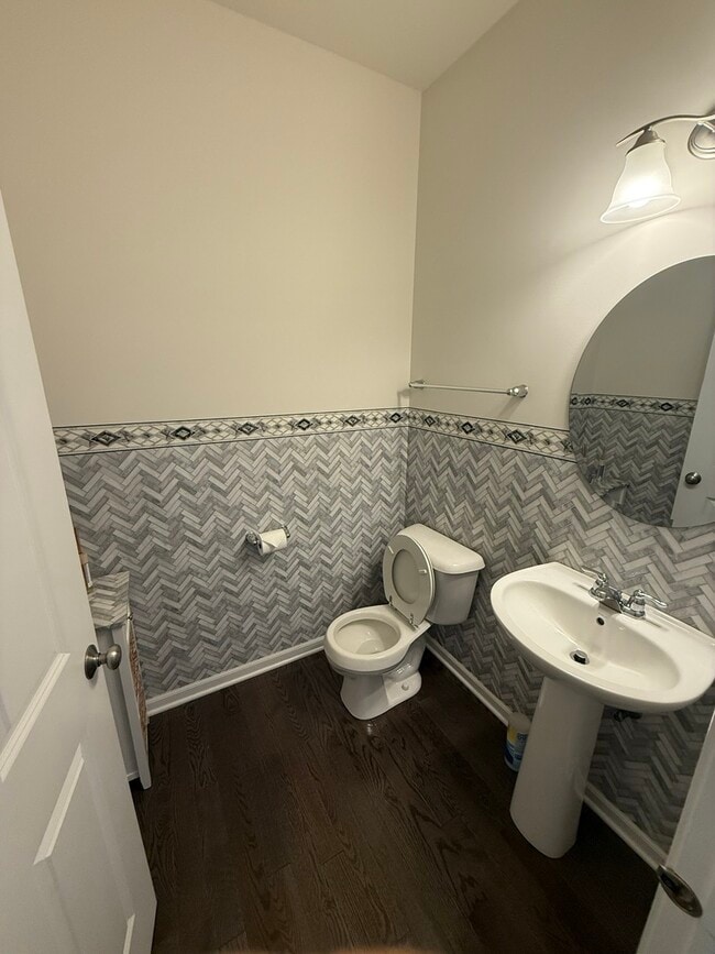 Photo - 2856 Henley Ln