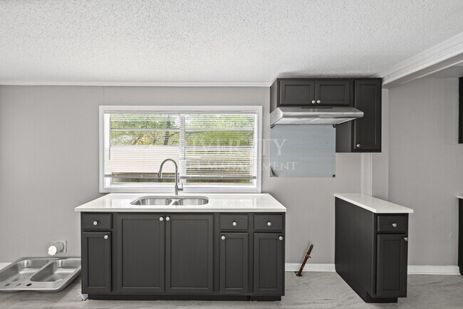 Photo - 4078 Dunn Ave