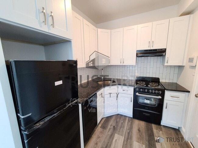 Building Photo - 4732 Longshore Ave Unit 4