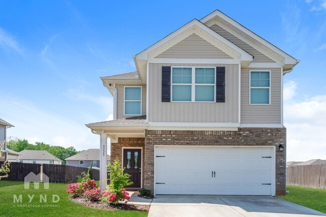 Building Photo - 3225 Northfield Ln