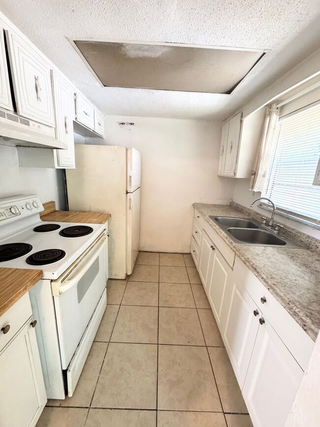 Kennedy Rd. - 1221 Unit 43