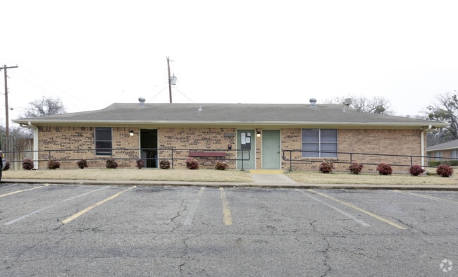 Photo - West Hylands Apartments
