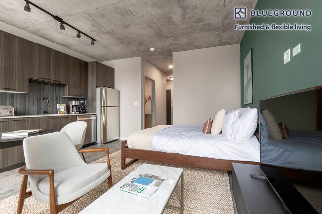 Photo - 939 W Washington Blvd Unidad FL6-ID205