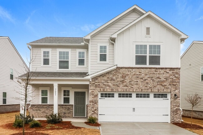 Building Photo - 7661 Saffron Ave