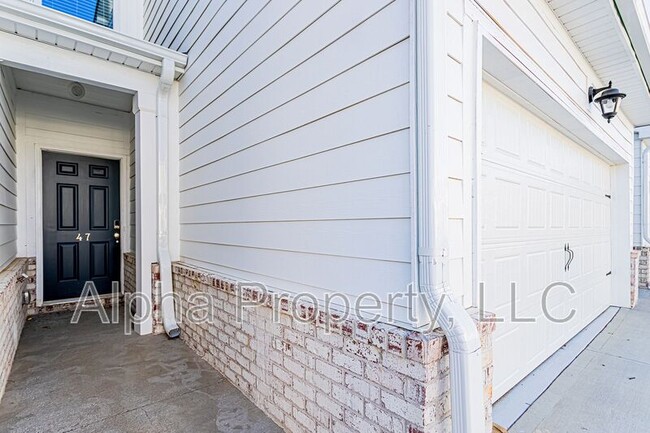 Photo - 47 Centimeters Dr