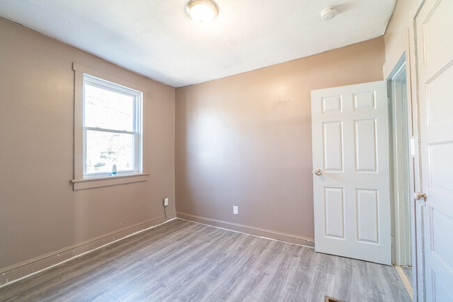 Photo - 440 Ewingville Rd Unidad 1