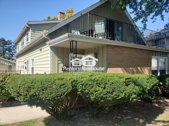 Building Photo - 3769 S 75th St Rental