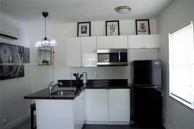 Photo - 5530 N Miami Ave Unidad 2