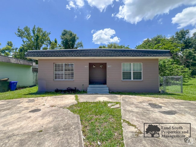 Building Photo - 1102 N Marion Ave Rental