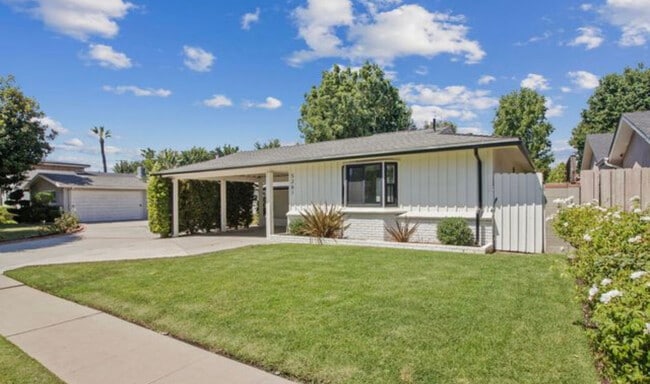 Photo - 5261 Allott Ave